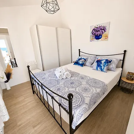 Apartment Svilan - Terrace With Sea View And Nature *